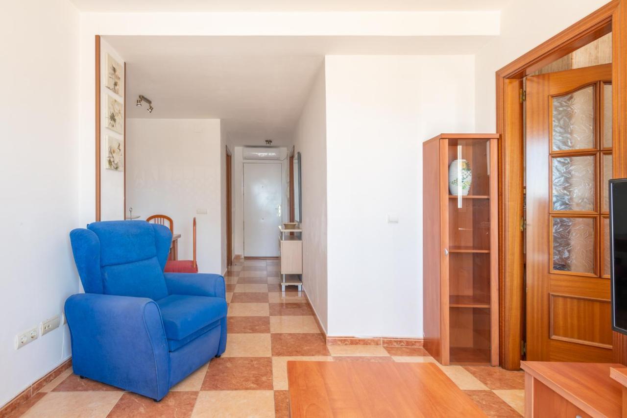 مالقة Renthas Pedregalejo Beach Apartments المظهر الخارجي الصورة